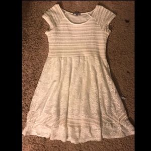 White semi formal lace dress